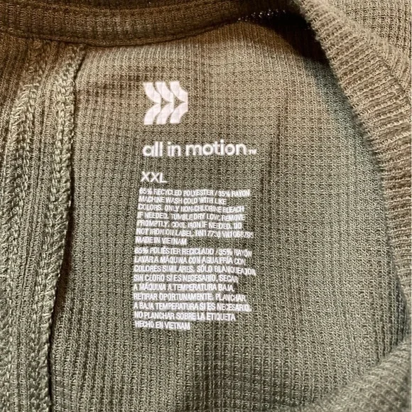 All In Motion size XXL army green waffle style athletic crop top tank top - Picture 3 of 4